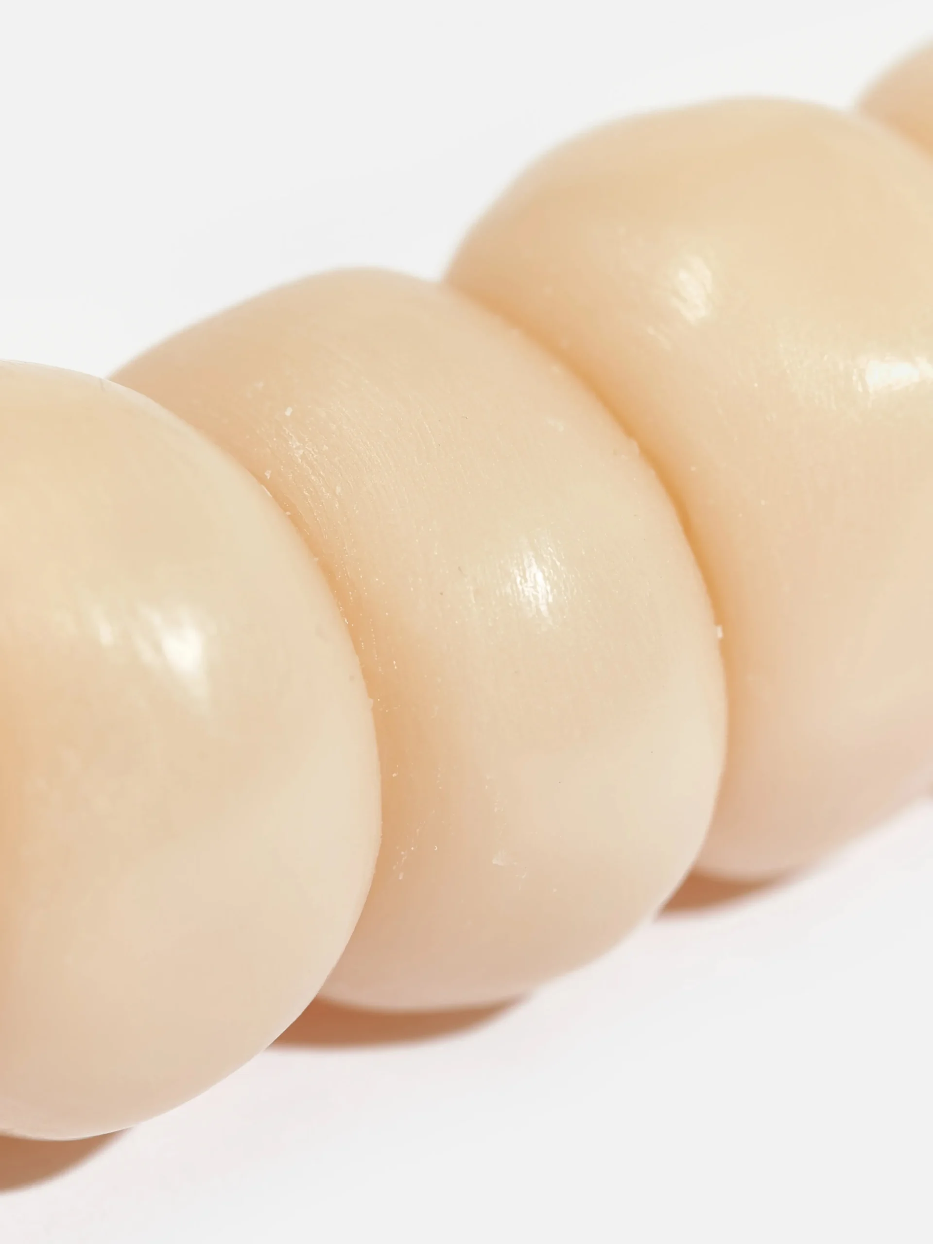 ann_vincent_grape_candle_3.webp Ann vincent Grape Candle