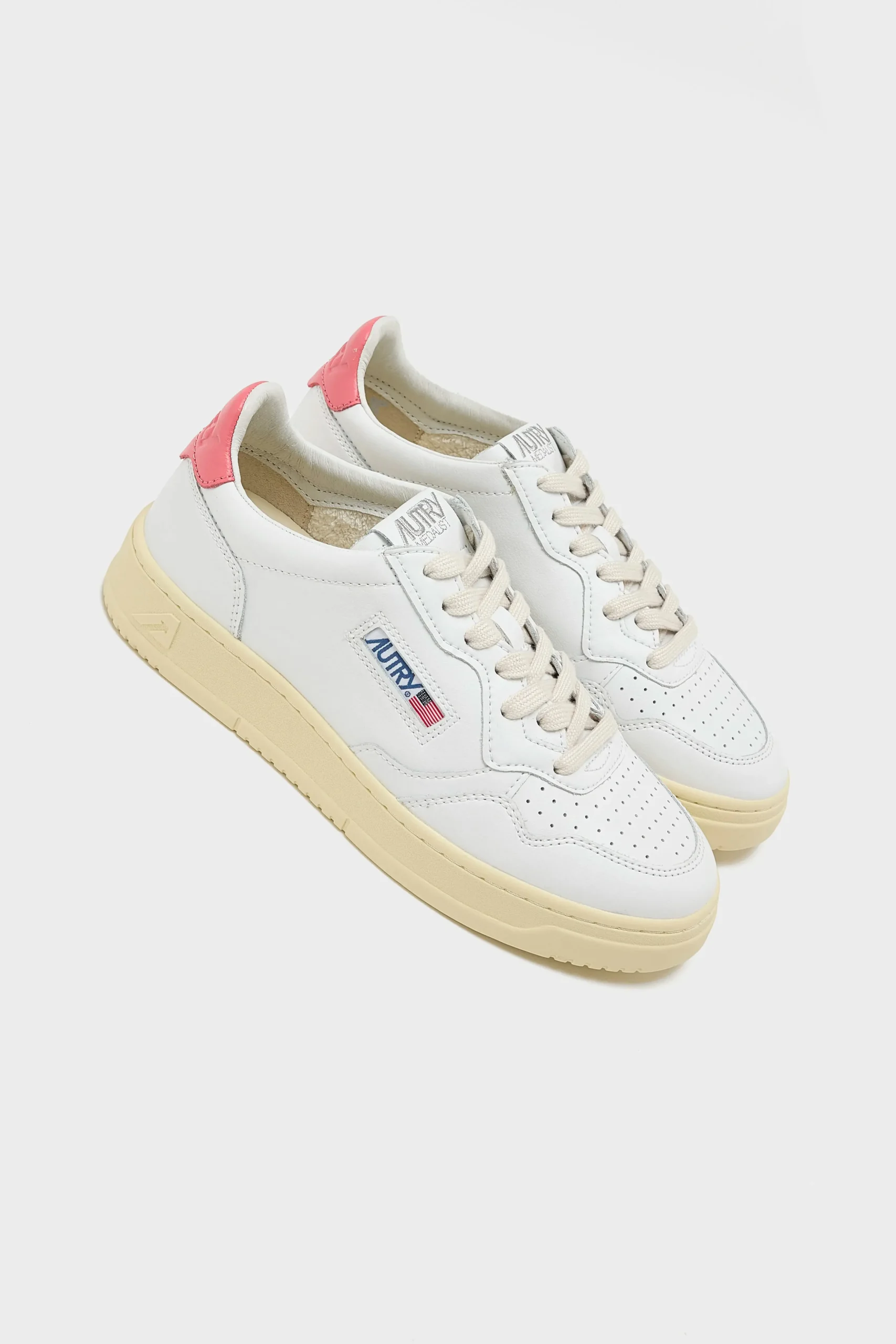 autry_medalist_low_for_wo_6-1.webp Autry Medalist Low for Women