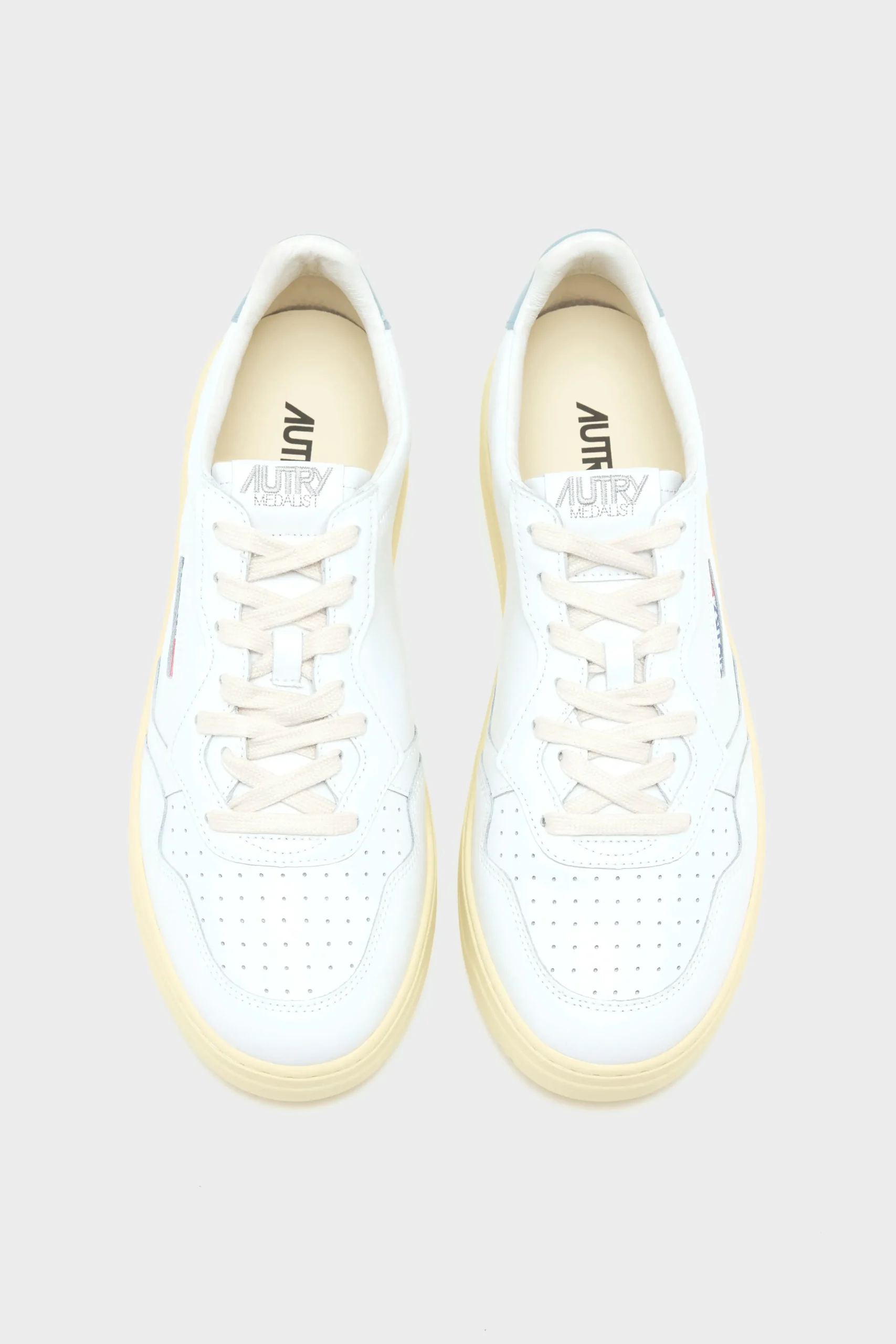 autry_medalist_low_voor_m_3-6.webp Autry Medalist Low voor Mannen