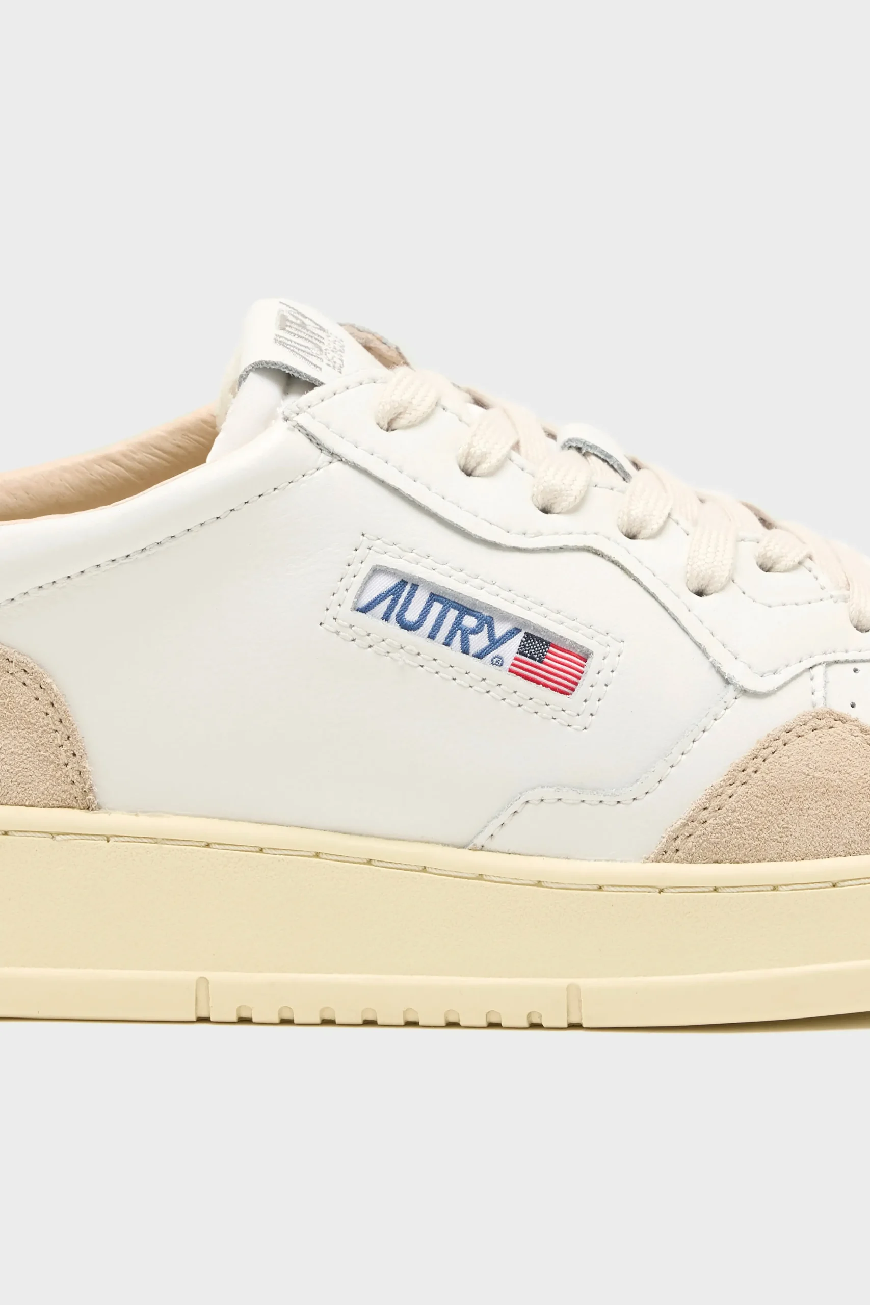 autry_medalist_low_voor_m_4-4.webp Autry Medalist Low voor Mannen