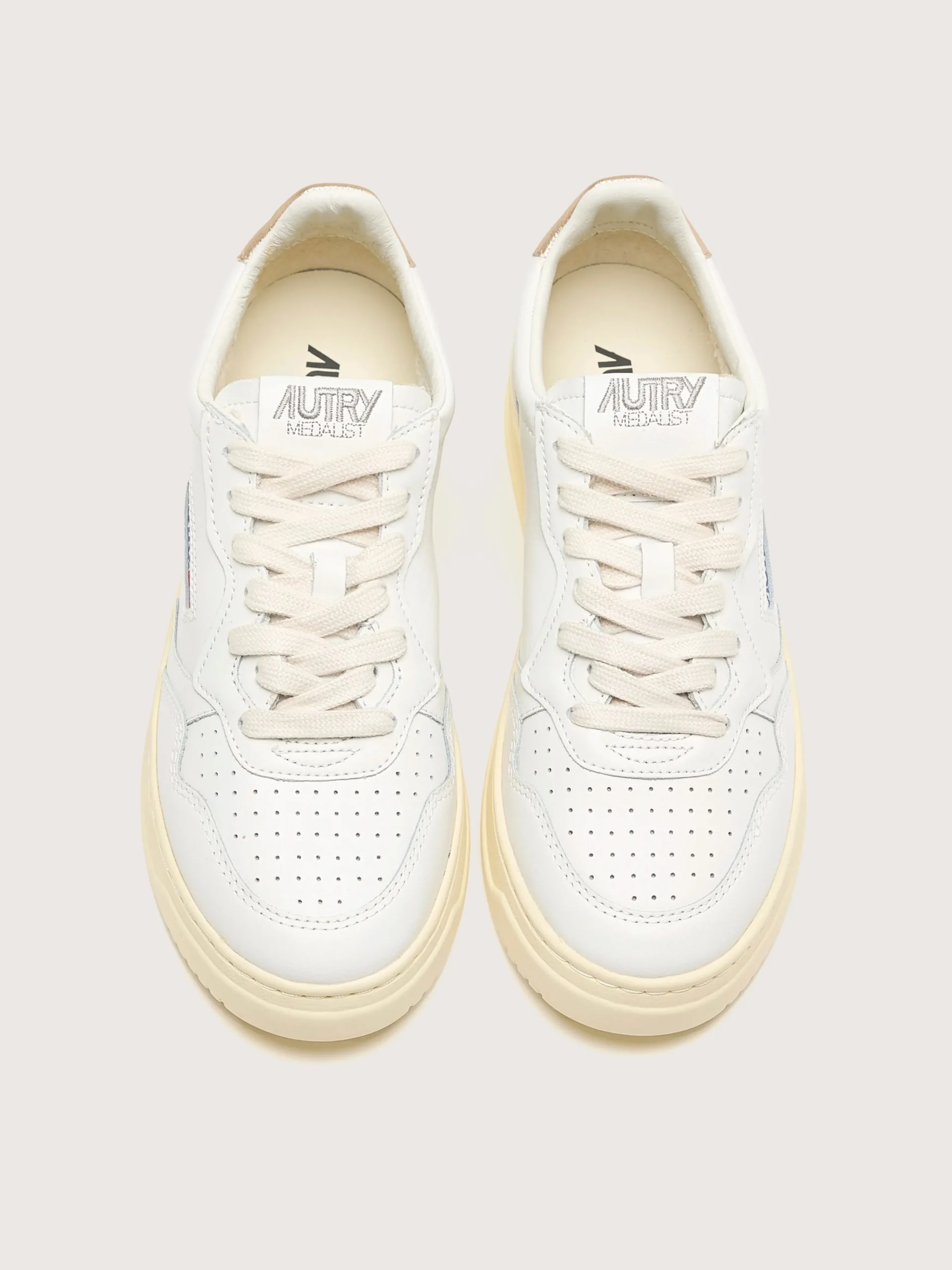 autry_medalist_low_voor_v_3-1.webp Autry Medalist Low voor Vrouwen