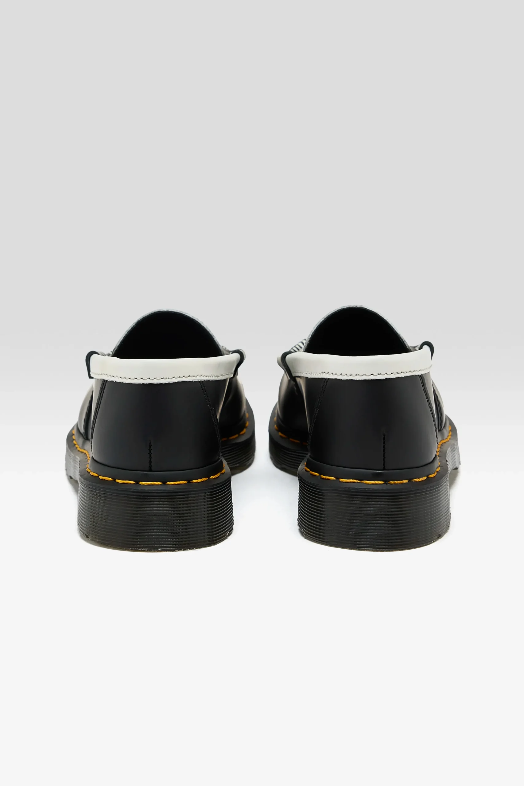 dr_martens_penton_twotone_5.webp Dr martens DR. MARTENS Penton Two-Tone Smooth Leather Loafers