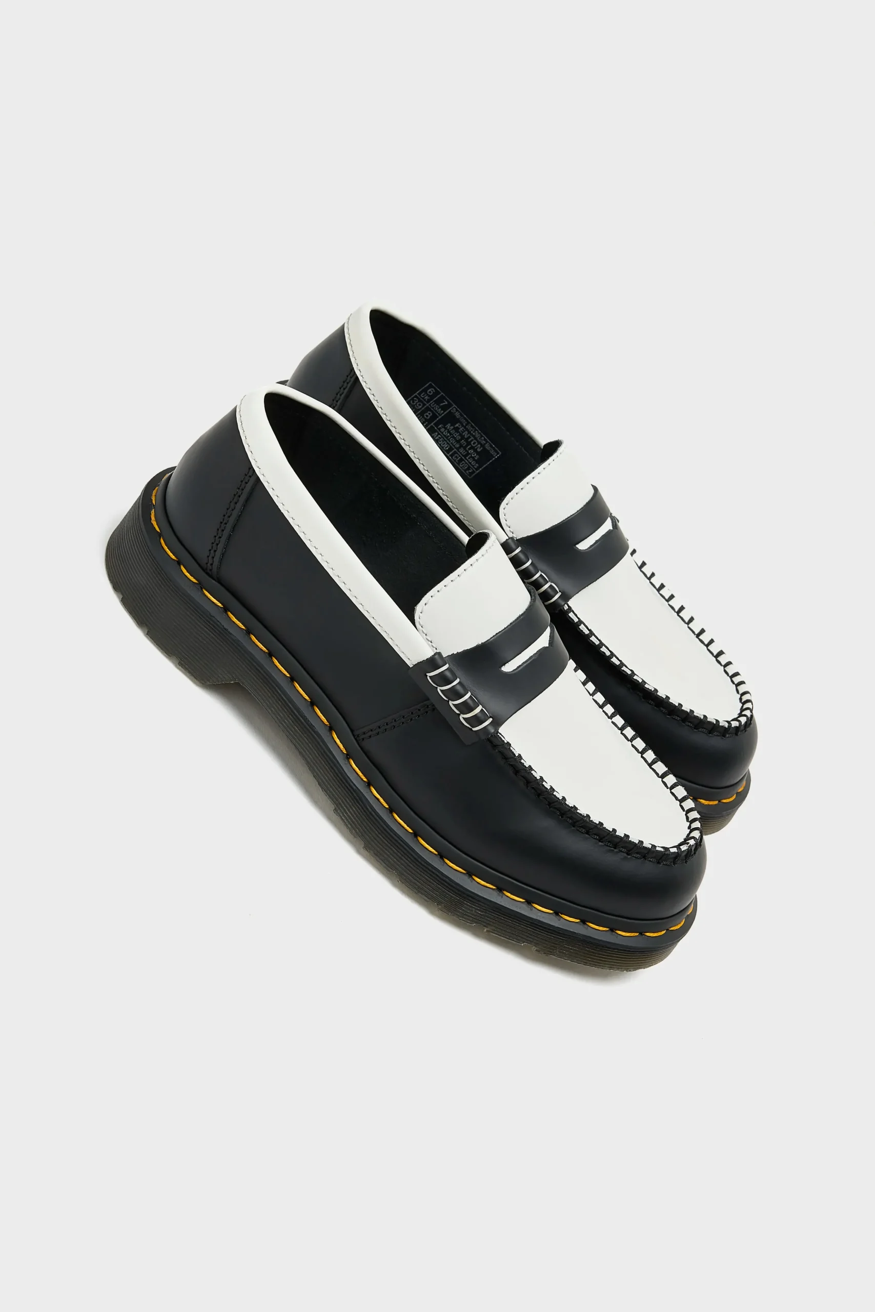 dr_martens_penton_twotone_6.webp Dr martens DR. MARTENS Penton Two-Tone Smooth Leather Loafers