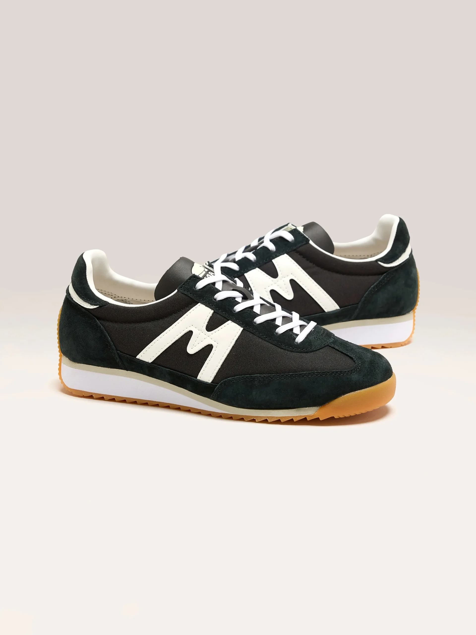 karhu_mestari_voor_vrouwe_2.webp Karhu Mestari voor Vrouwen