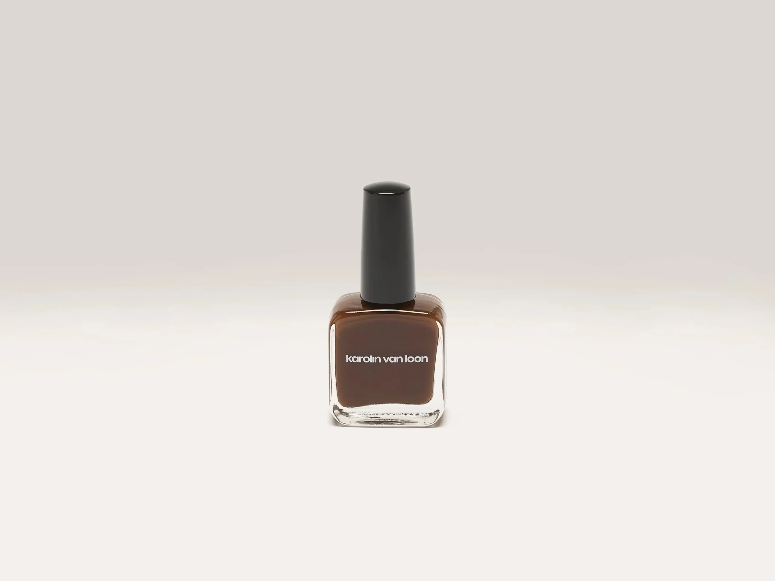 karolin_van_loon__magma_n_0.webp Karolin van loon 24 Magma Noir Nagellak