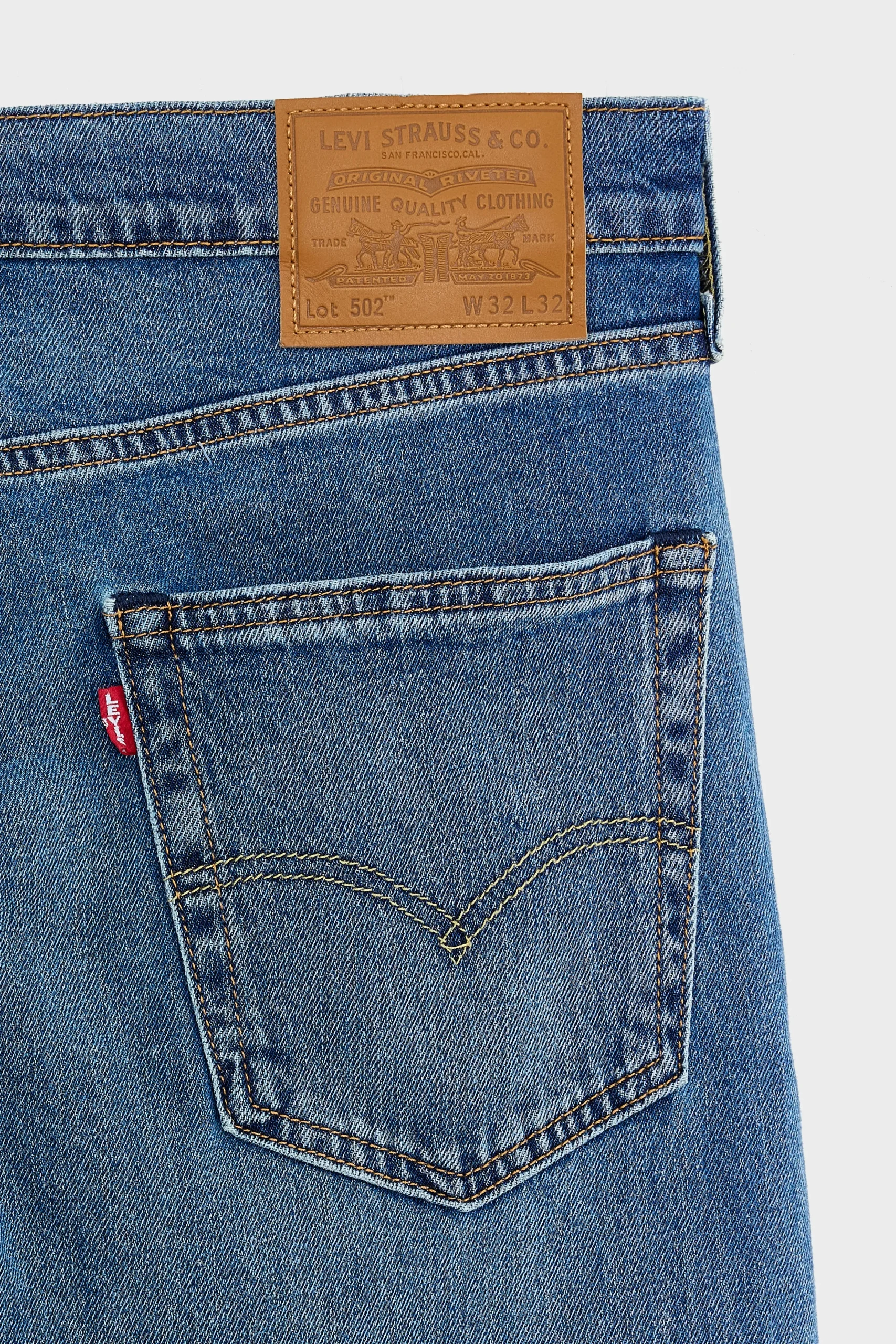 levis__taper_jeans_3.webp Levi's® 502® Taper Jeans