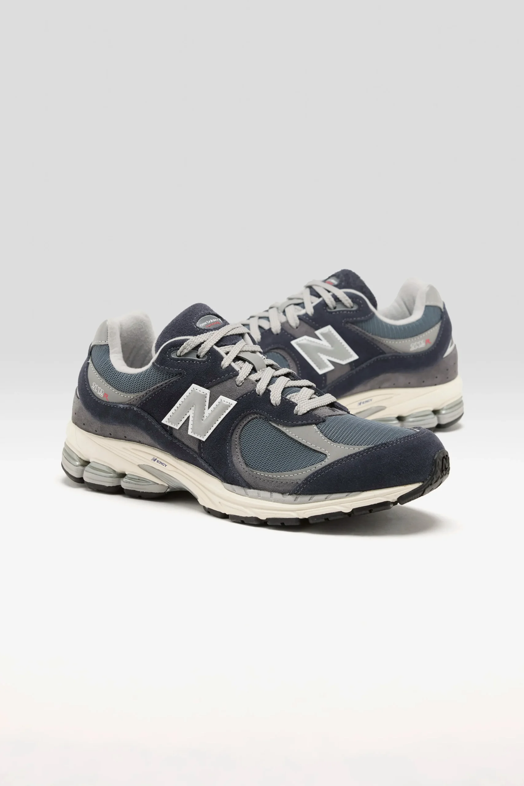 new_balance_nber_voor_man_2.webp New balance Nbe2002R voor Mannen