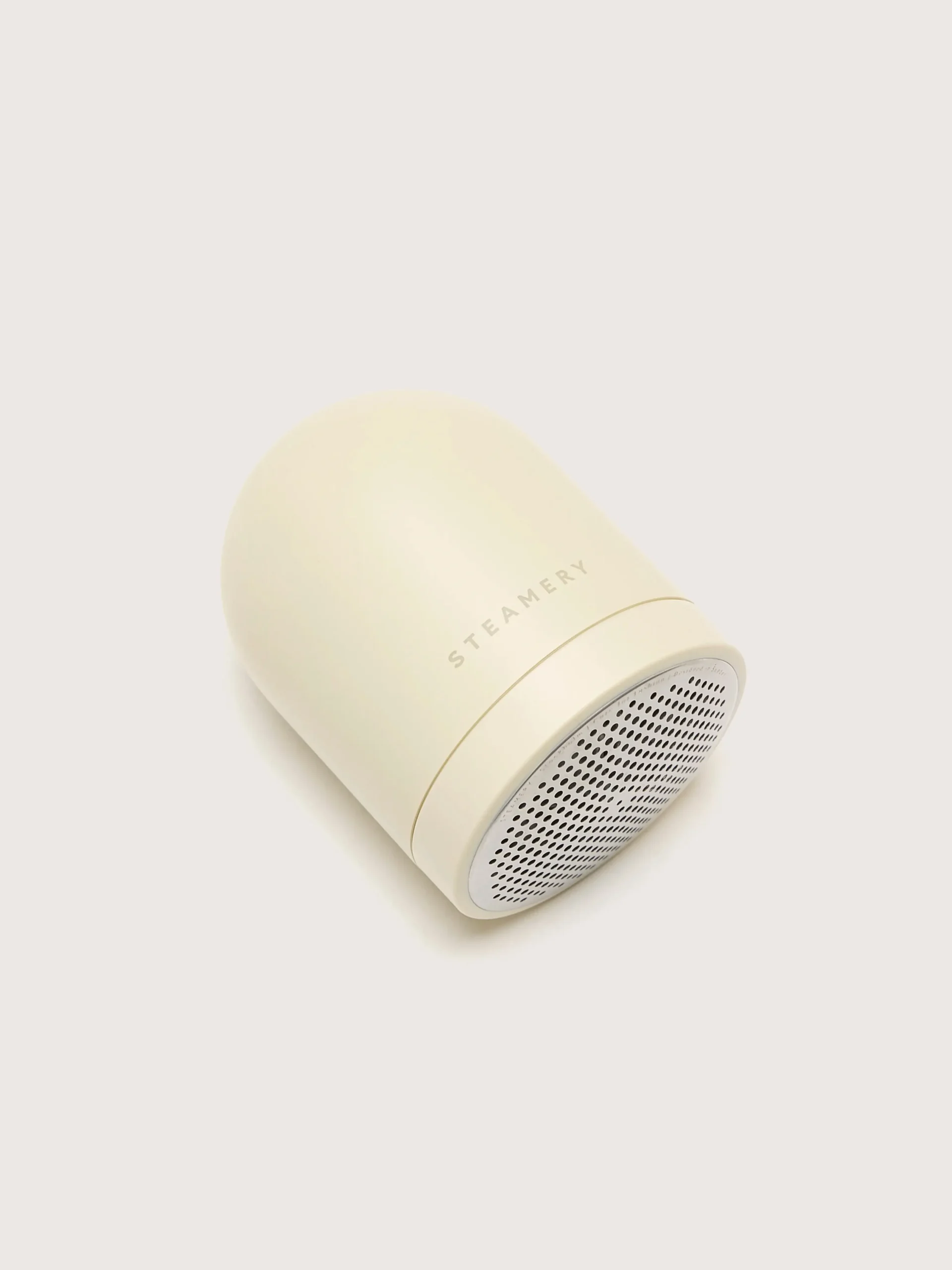 steamery_pilo__fabric_sha_1-1.webp Steamery Pilo 2 Fabric Shaver voor Stoffen