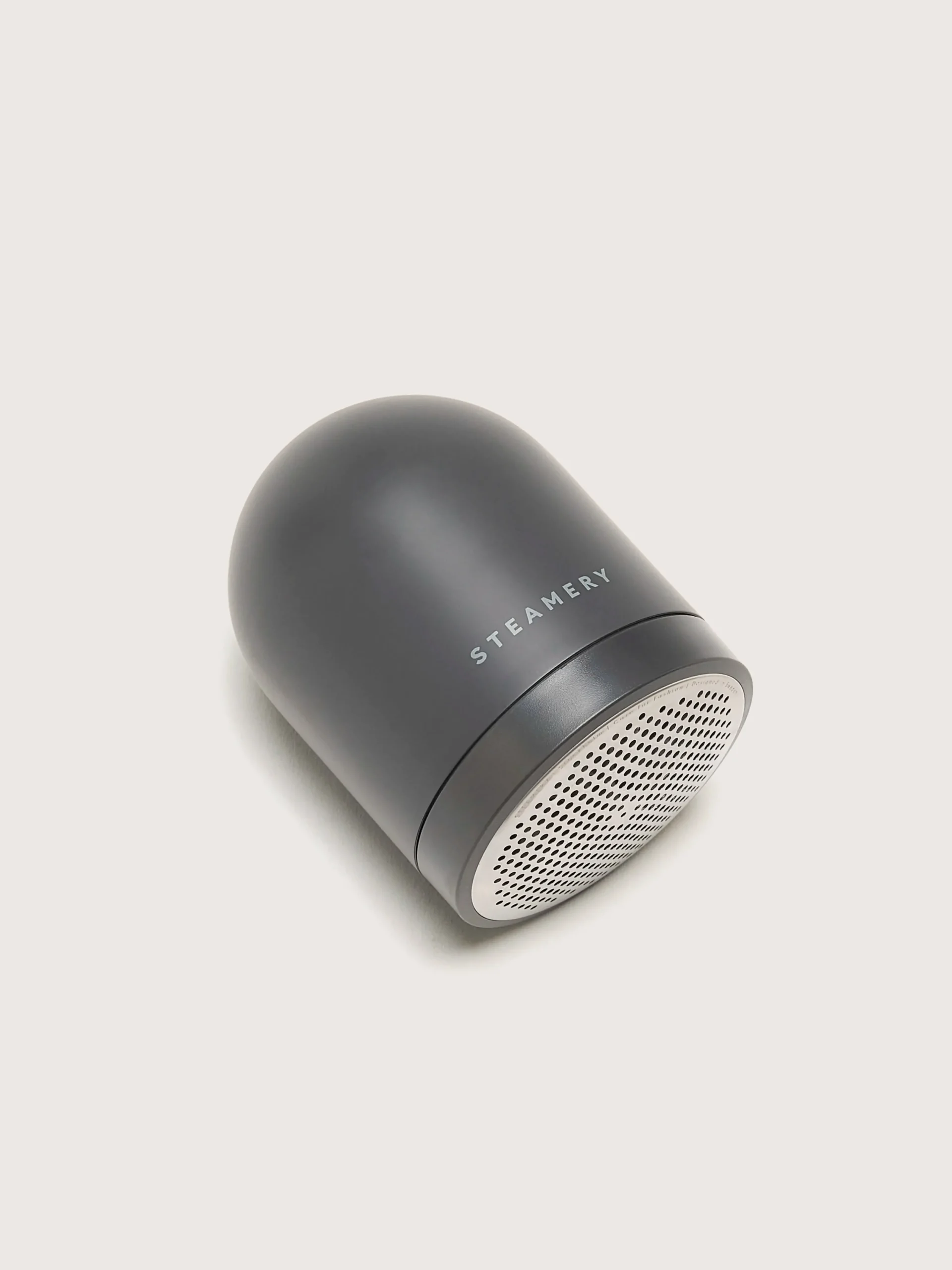 steamery_pilo__fabric_sha_1.webp Steamery Pilo 2 Fabric Shaver voor Stoffen