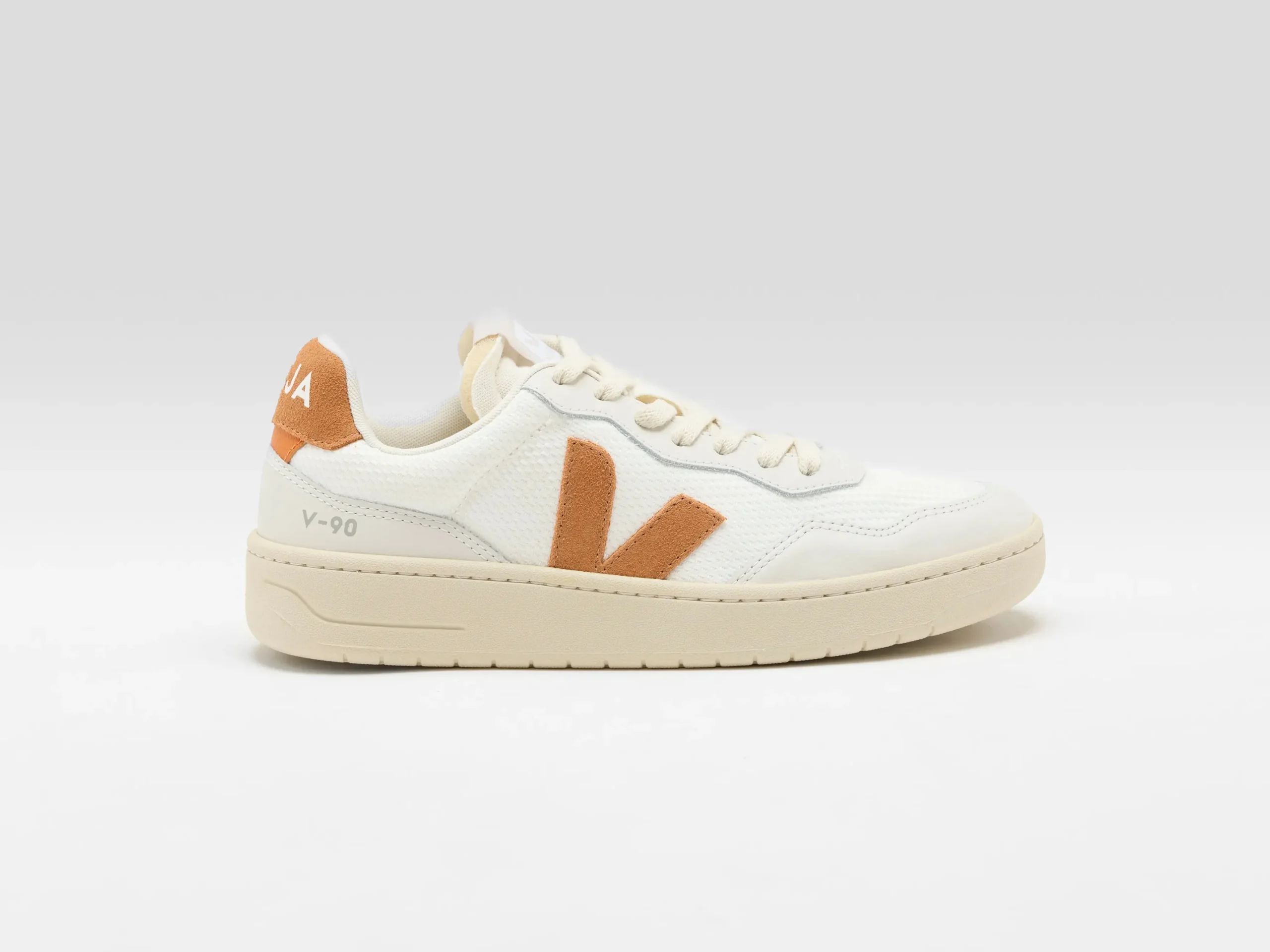 veja_v_bmesh_voor_vrouwen_0.webp Veja V-90 B-Mesh voor Vrouwen